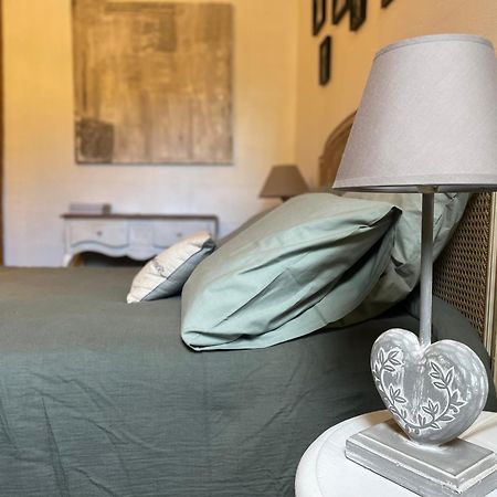 Chambre Familiale Avec Terrasse Aux Portes Du Verdon Daire Trigance Dış mekan fotoğraf
