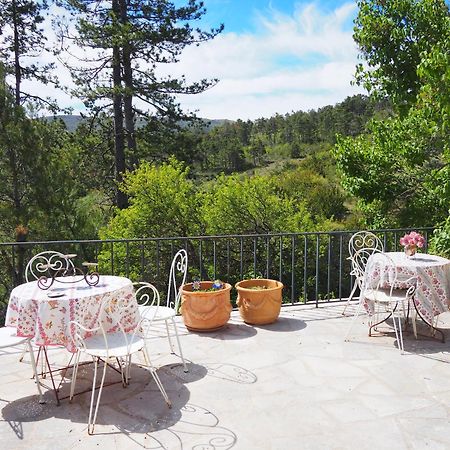 Chambre Familiale Avec Terrasse Aux Portes Du Verdon Daire Trigance Dış mekan fotoğraf
