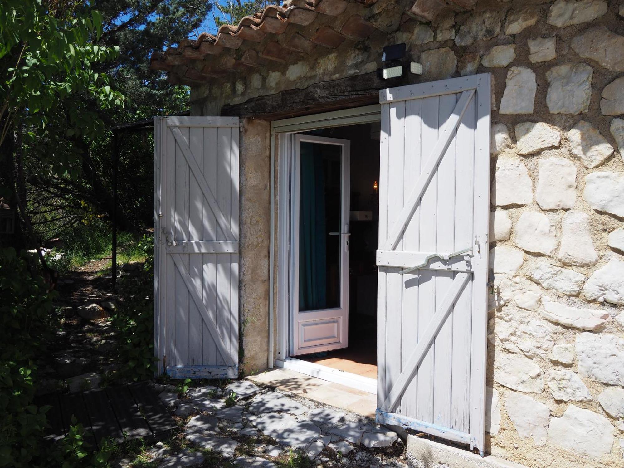 Chambre Familiale Avec Terrasse Aux Portes Du Verdon Daire Trigance Dış mekan fotoğraf